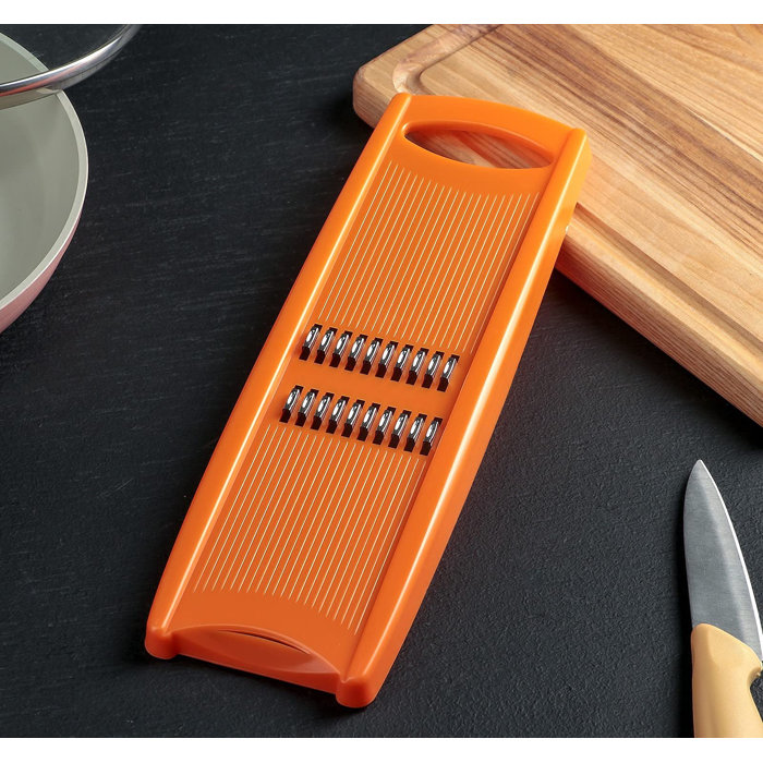 ColorLife Carrot, Cabbage, Onion Grater Plastic Carrot Slicer Vegetable Chopper Vegetable